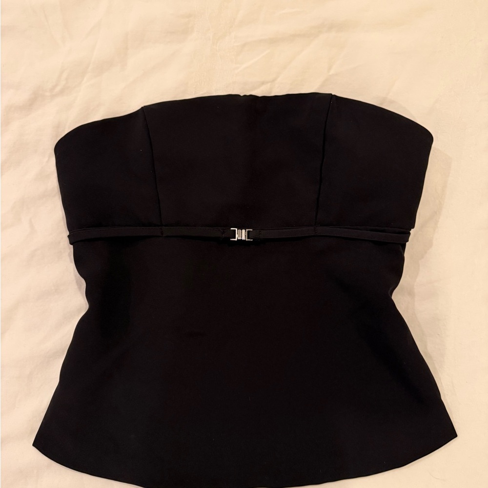 Elegant Black Strapless top
